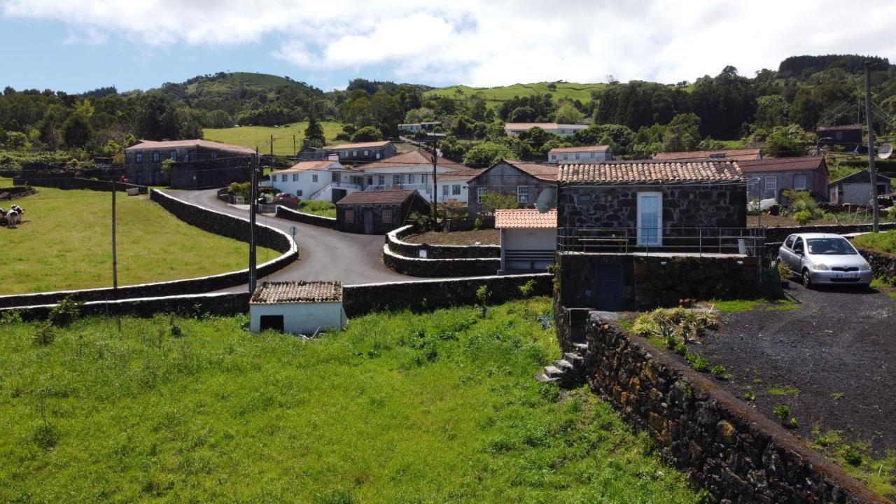 Casa Da Ribeirinha Villa Ribeirinha  Exterior photo